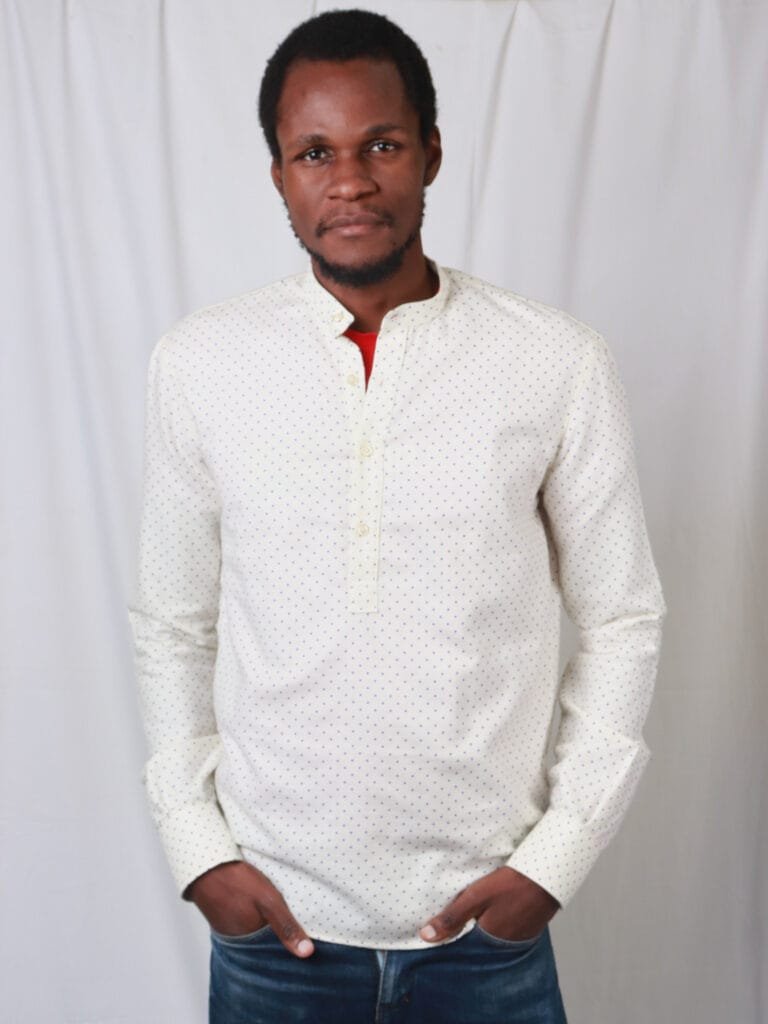 Cladshati Polka dot cream shirt - Image 2