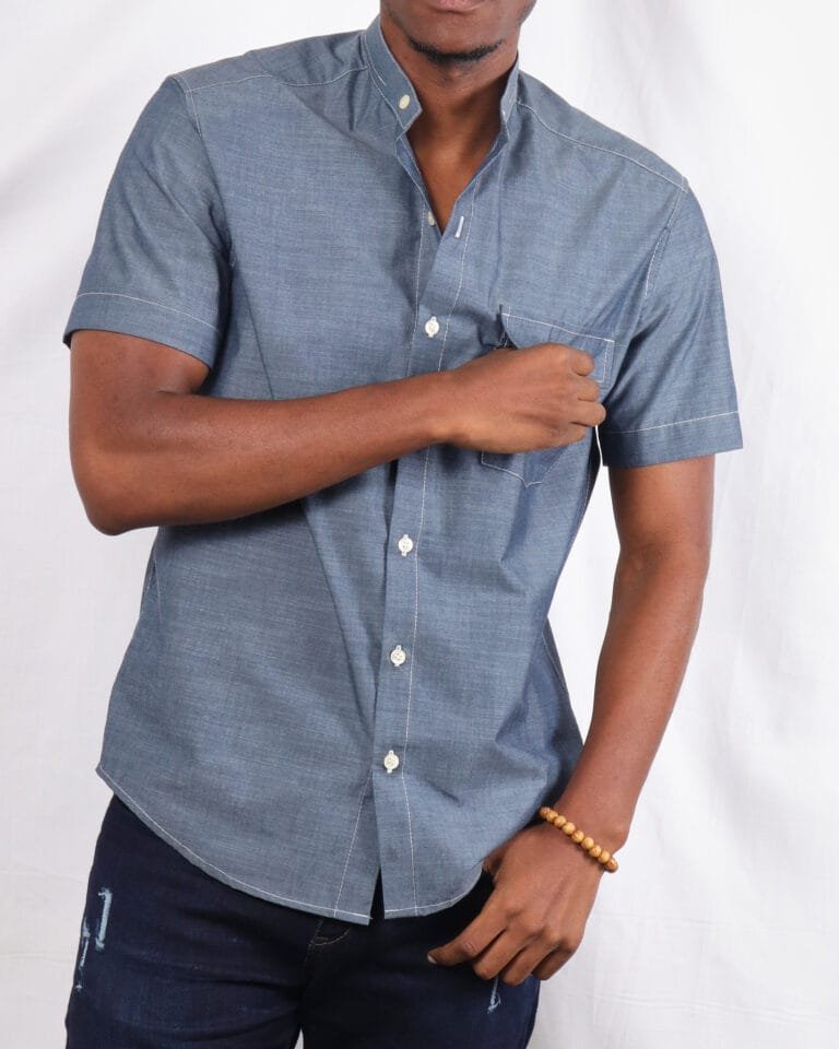 One pocket button down blue shirt - Image 2