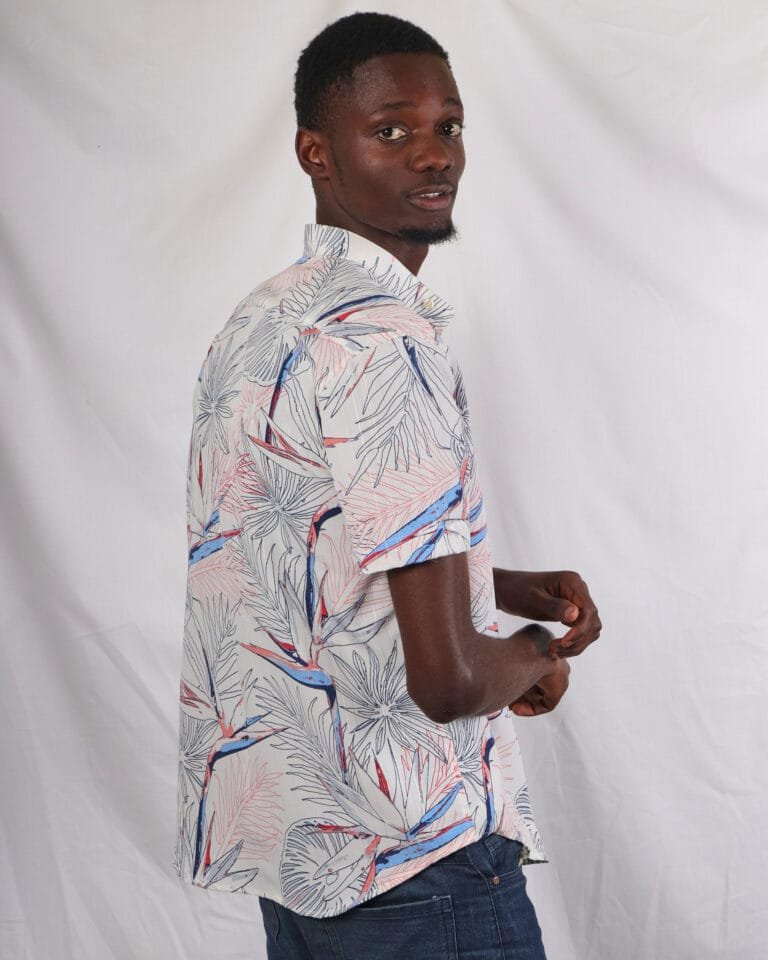 Men's Leaf Outline Print Shirt - Image 2
