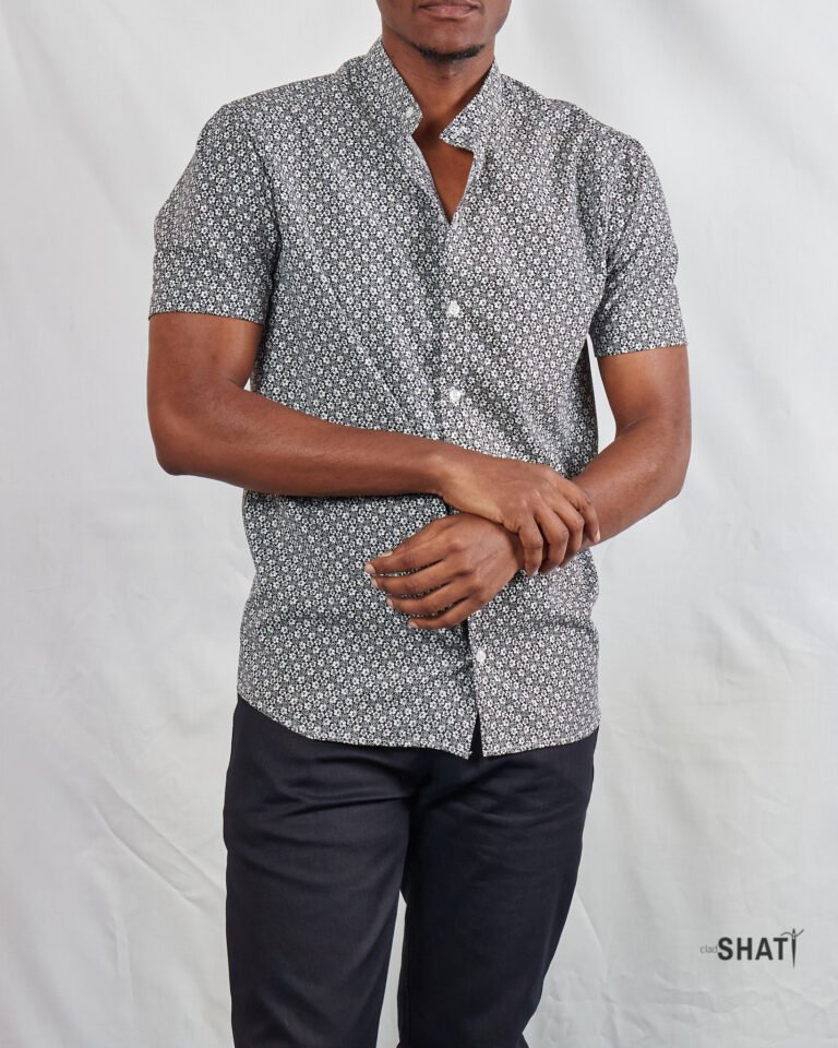 Modern Black & White Floral Print Short Sleeve Mens Shirt with Chinese Collar