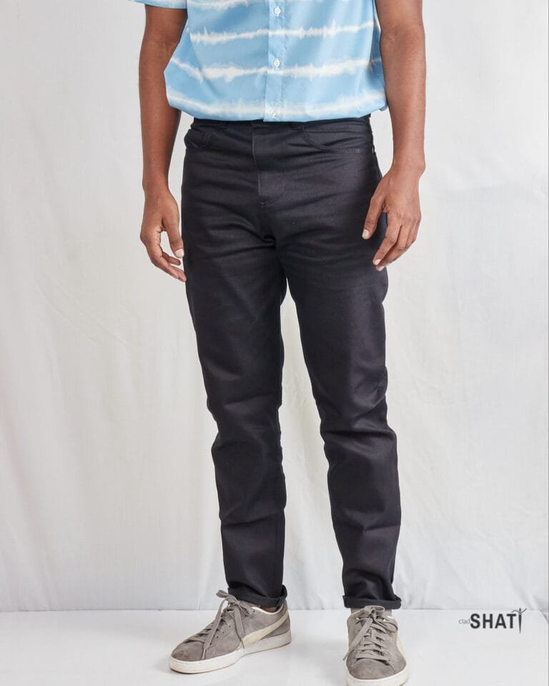 Classic Black Jeans Are a Wardrobe Staple