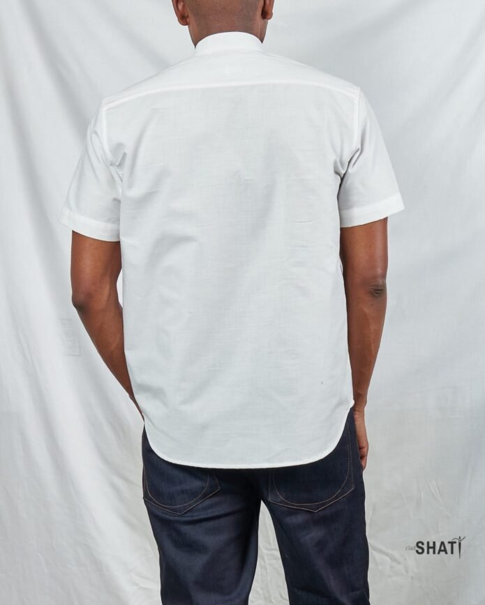 Two Pockets Chinese Collar Short Sleeved Men's White Shirt - Image 3
