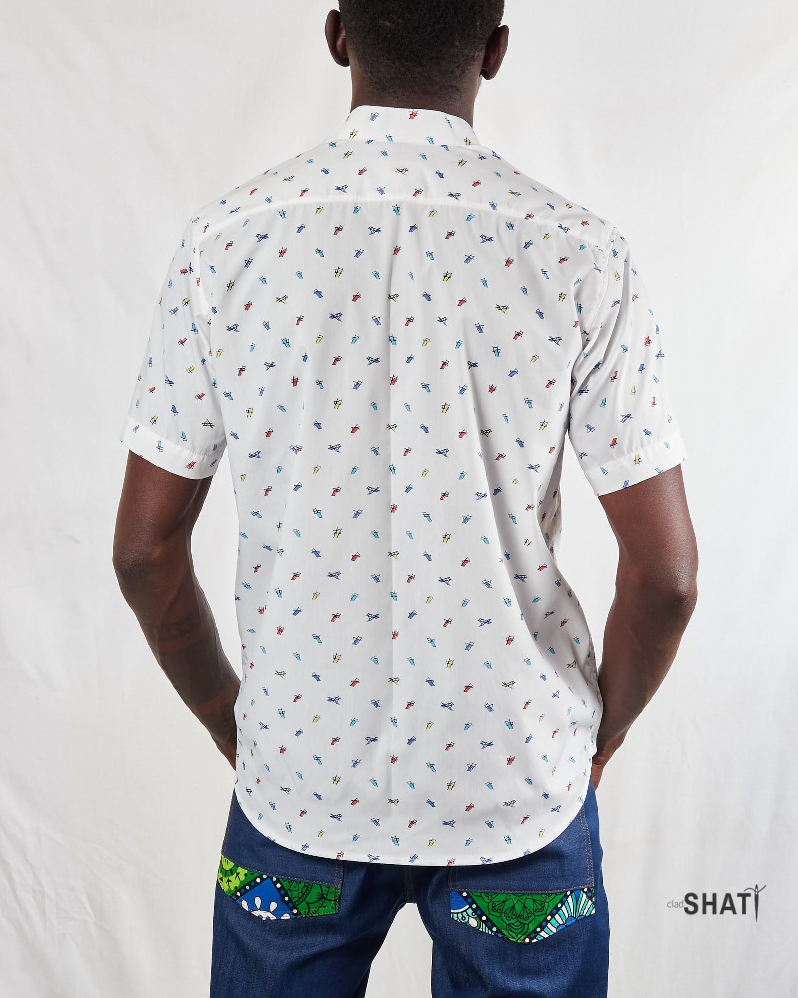 White Short Sleeve Beach Chair Print Button Down Men's Shirt - Image 3